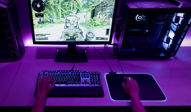 Cooler Master MP750 Medium Flexible RGB Mousepad